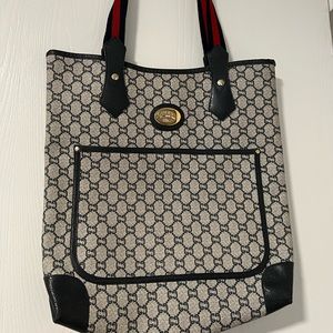 Pre-loved authentic Gucci Plus GG Monogram Navy Blue Tote